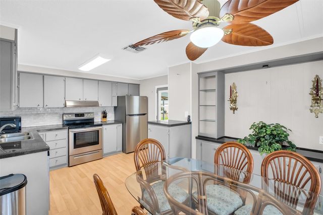 2033 MAUI DRIVE, Holiday, FL 34691