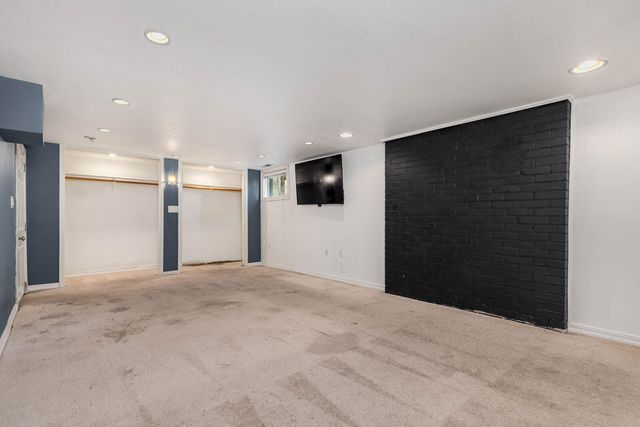 105 Wells Ave N, Renton, WA 98057