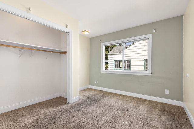 105 Wells Ave N, Renton, WA 98057