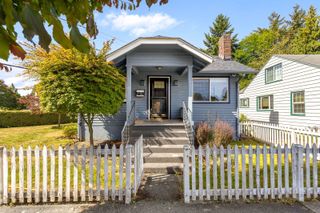 105 Wells Ave N, Renton, WA 98057