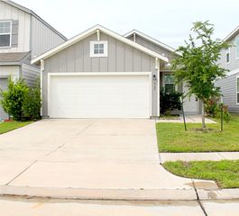 6327 Ballard Brook Lane, Houston, TX 77084