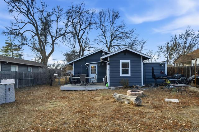 1226 Upham Street, Lakewood, CO 80214