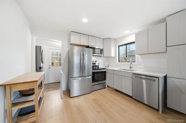 1226 Upham Street, Lakewood, CO 80214