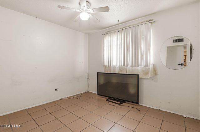 7157 GRANITE Road, El Paso, TX 79915
