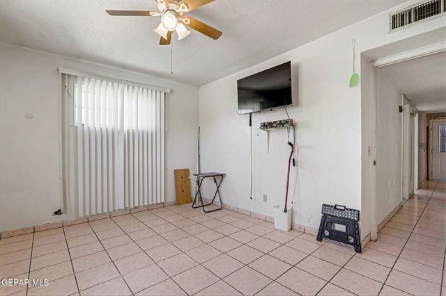 7157 GRANITE Road, El Paso, TX 79915