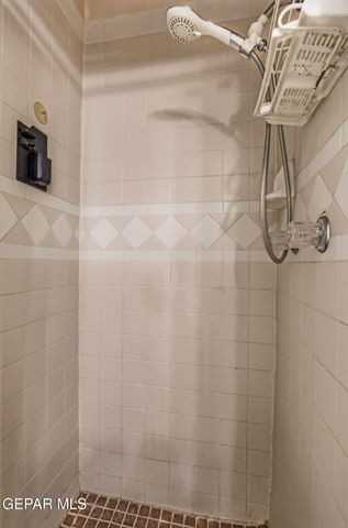 7157 GRANITE Road, El Paso, TX 79915