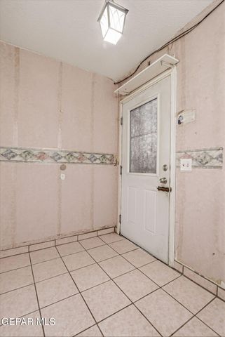 7157 GRANITE Road, El Paso, TX 79915