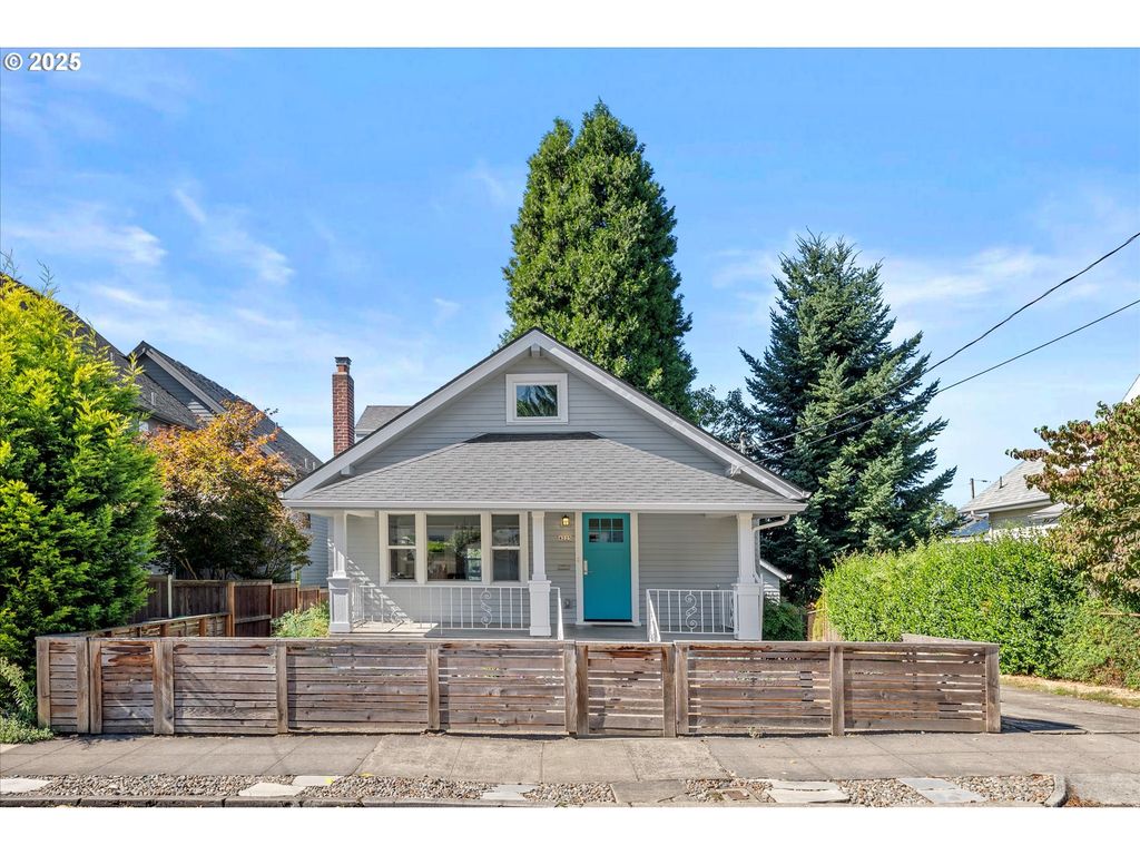 4225 Se 28TH Ave, Portland, OR 97202