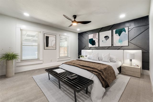1023 Woodlawn Avenue, Dallas, TX 75208
