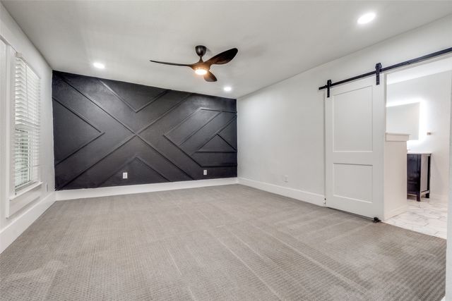 1023 Woodlawn Avenue, Dallas, TX 75208