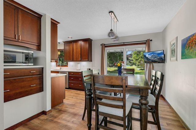 3631 Hillview Lane, Saint Bonifacius, MN 55375