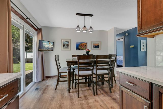 3631 Hillview Lane, Saint Bonifacius, MN 55375