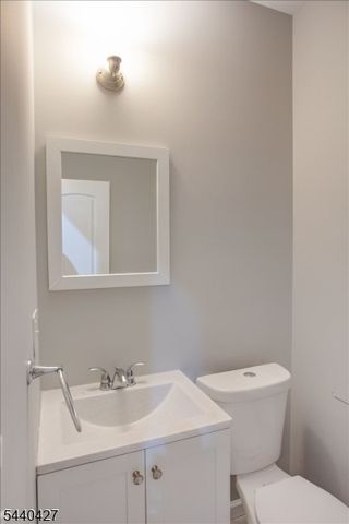 229 21St St, Irvington Twp., NJ 07111