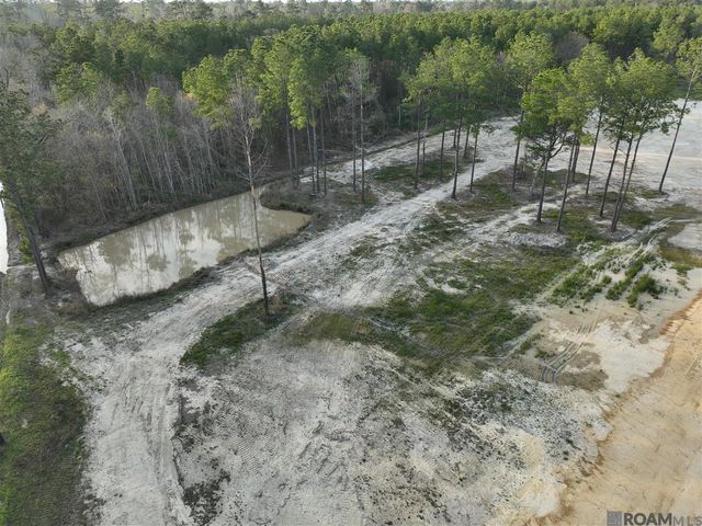 29581 George White Rd, Holden, LA 70744