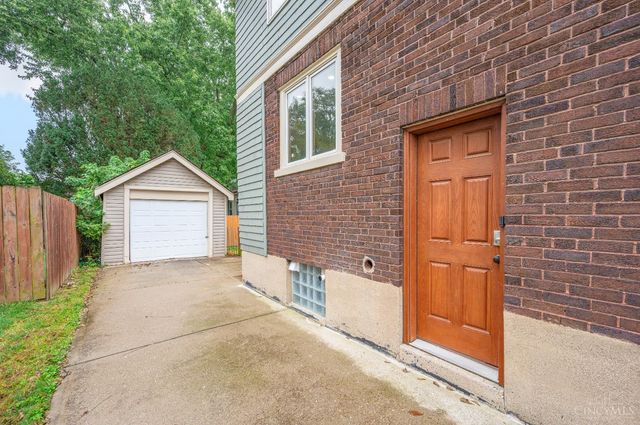 3908 S Jefferson Avenue, Norwood, OH 45212