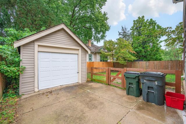 3908 S Jefferson Avenue, Norwood, OH 45212