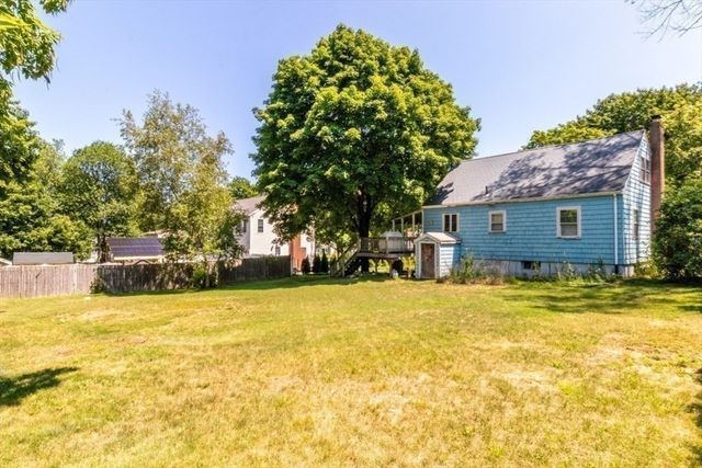 46 Conlyn Avenue, Franklin, MA 02038