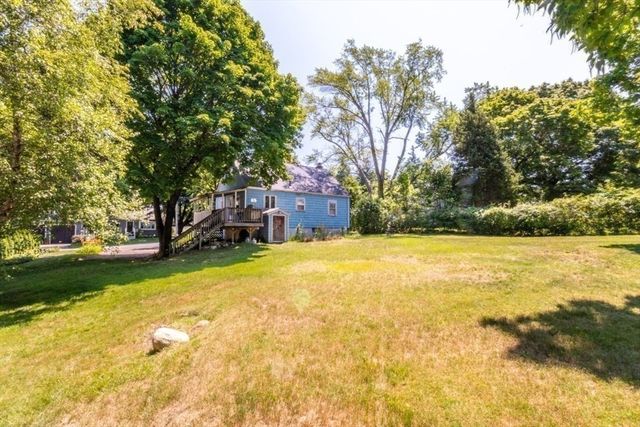 46 Conlyn Avenue, Franklin, MA 02038