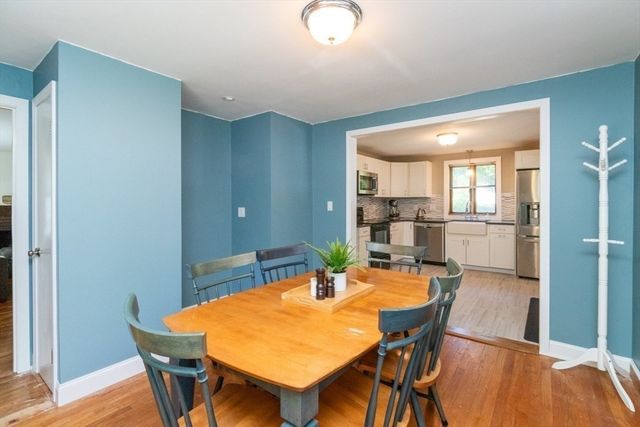 46 Conlyn Avenue, Franklin, MA 02038