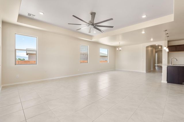 3730 Santa Fe Trail SW, Los Lunas, NM 87031