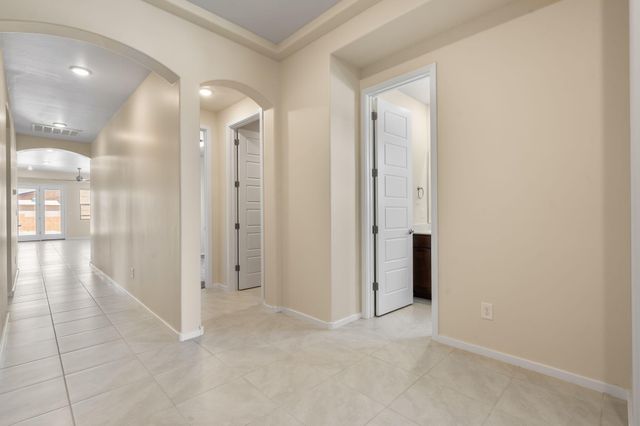 3730 Santa Fe Trail SW, Los Lunas, NM 87031