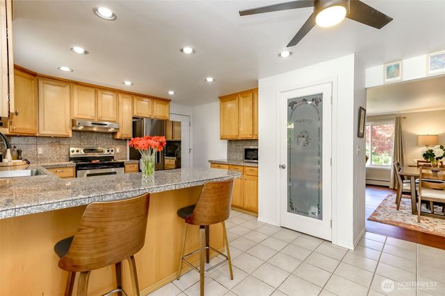 20808 SE 271st Street, Covington, WA 98042