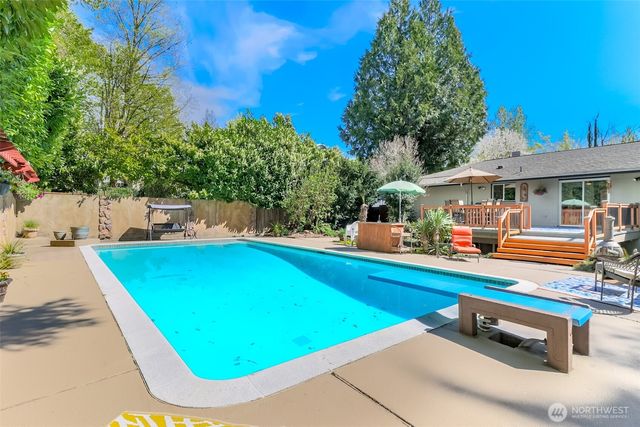 20808 SE 271st Street, Covington, WA 98042