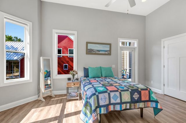 155 Cypress Point Dr, Winchester, TN 37398