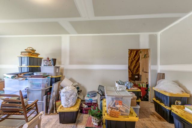 155 Cypress Point Dr, Winchester, TN 37398