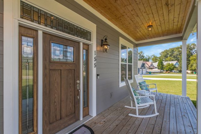 155 Cypress Point Dr, Winchester, TN 37398