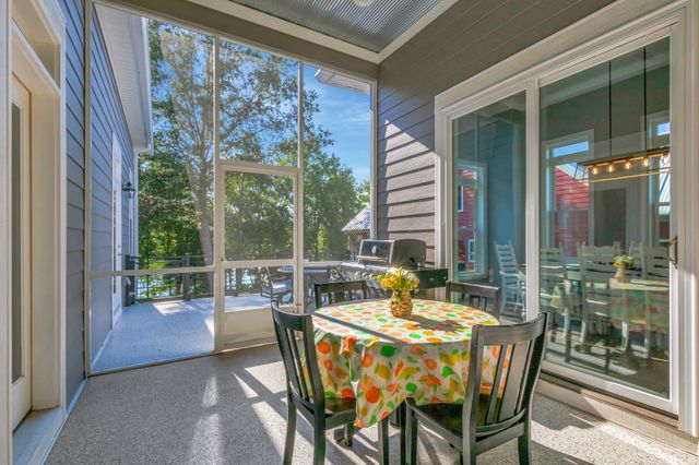 155 Cypress Point Dr, Winchester, TN 37398