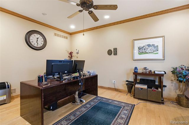 55733 Whitney Court, Shelby Twp, MI 48315