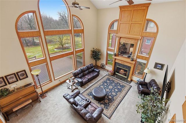 55733 Whitney Court, Shelby Twp, MI 48315