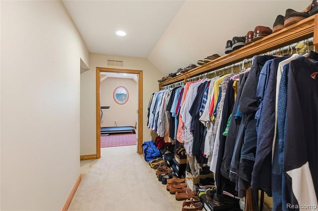 55733 Whitney Court, Shelby Twp, MI 48315