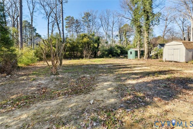 2002 Milbank Rd, Henrico, VA 23229