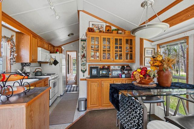 416 Sir Winston Trail, Nekoosa, WI 54457