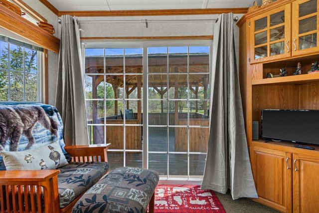 416 Sir Winston Trail, Nekoosa, WI 54457