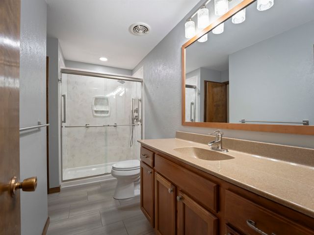 33 Marilyn Road, Scott Depot, WV 25560