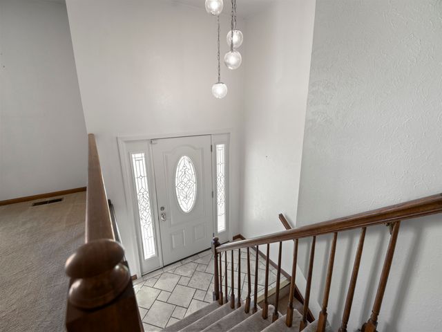 33 Marilyn Road, Scott Depot, WV 25560