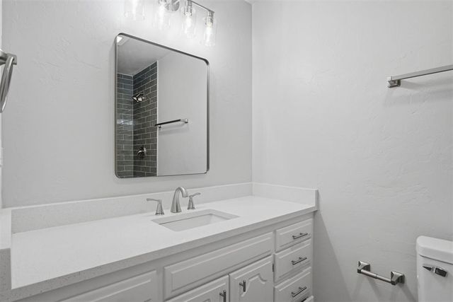 3233 Chetwood Drive, Del City, OK 73115