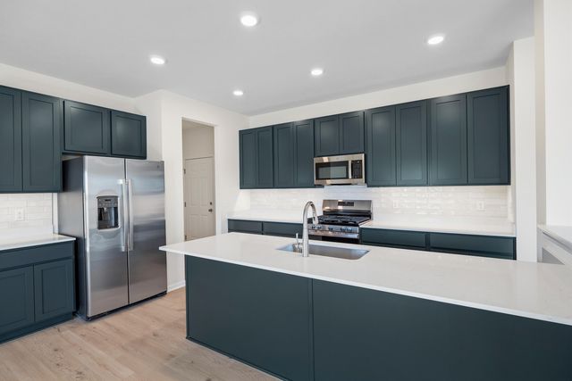13067 111th Avenue, Dyer, IN 46311