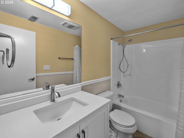 26309 Sw VANDERSCHUERE Rd, Hillsboro, OR 97123