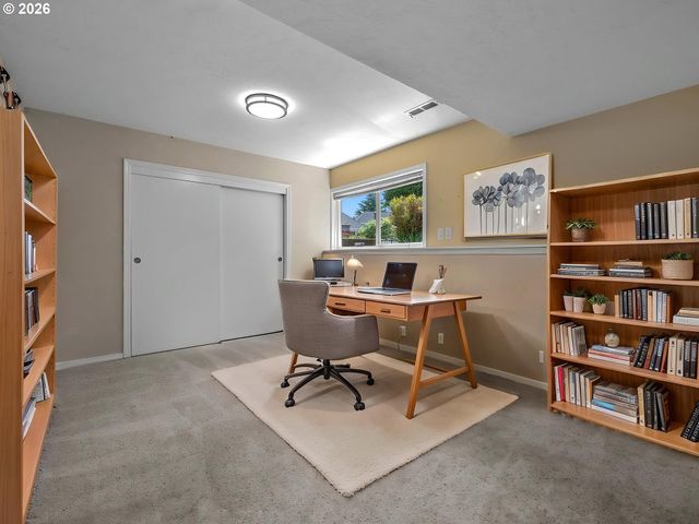 26309 Sw VANDERSCHUERE Rd, Hillsboro, OR 97123