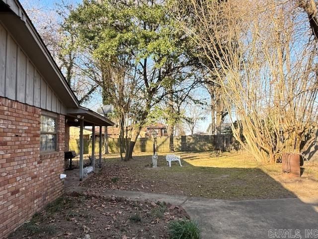 203 Cottonwood Drive, England, AR 72046