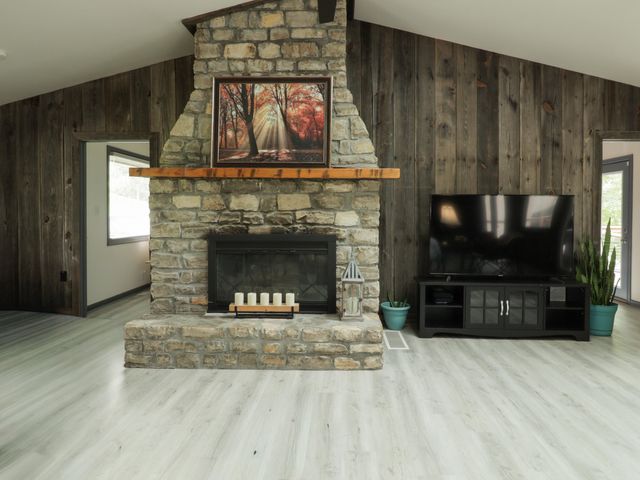 251 Herrington Woods, Harrodsburg, KY 40330