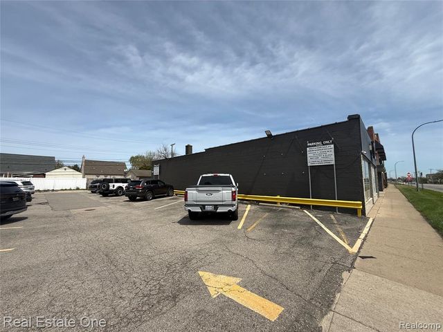 24720 Michigan Ave, Dearborn, MI 48124