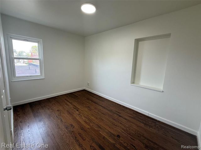 24720 Michigan Ave, Dearborn, MI 48124