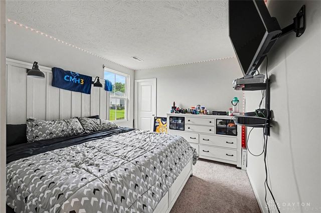 6771 Riverview Avenue, Franklin, OH 45042