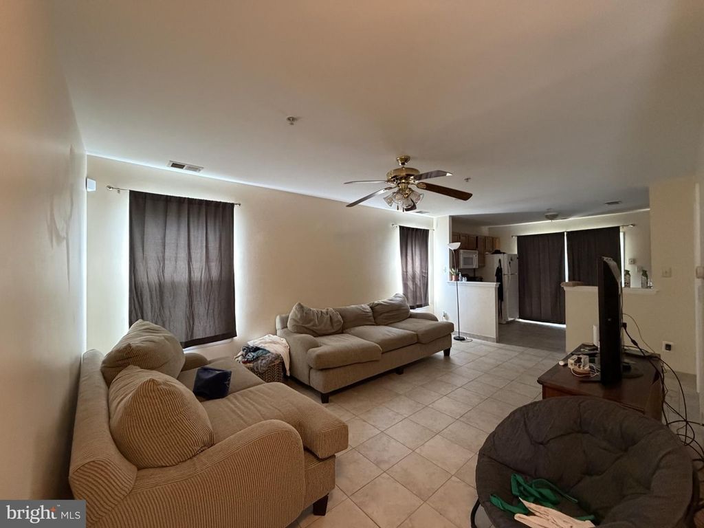 54 FOXGLOVE DR, DELRAN TWP, NJ 08075 — photo 2