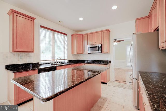 15 RIDINGS WAY, West Chester, PA 19382